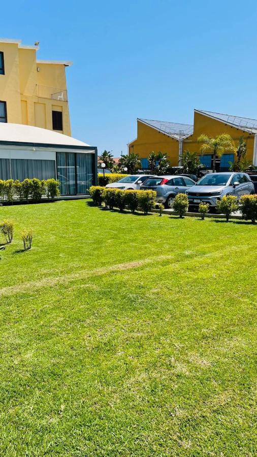 Hotel Milazzo Exterior foto