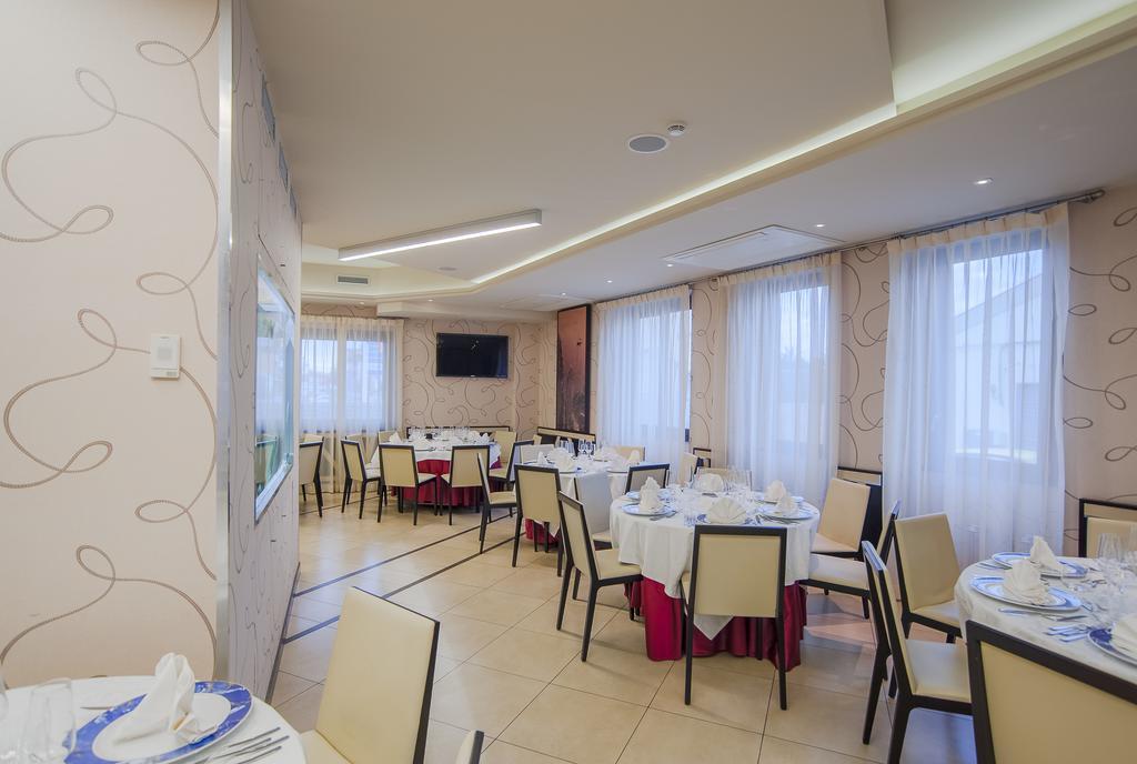 Hotel Milazzo Exterior foto